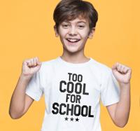 T-shirt Tekst Too Cool for School