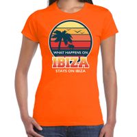 Ibiza zomer t-shirt / shirt What happens in Ibiza stays in Ibiza oranje voor dames - thumbnail
