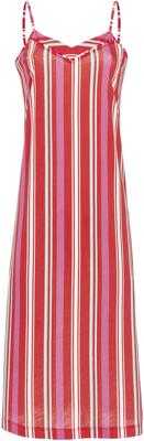 Lang roze gestreept nachthemd Lang roze gestreept nachthemd