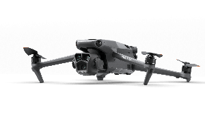 DJI Mavic 3 Pro - Drone only