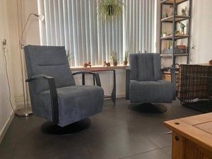 Set van 2 verschillende leren draaifauteuils met schotelvoet - blauw leer - Echt leer, Industrieel, ontdek de vele Leersoorten en Kleuren bij ShopX