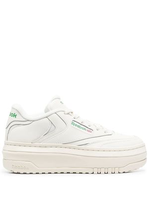 Reebok baskets Club C Extra - Blanc