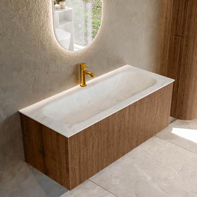 Badmeubel Mondiaz Kurve-Dlux | 110 cm | Meubelkleur Walnut | Wastafelkleur Opalo | Solid surface | Midden spoelbak | 1 kraangat