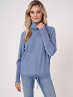 Oversized trui met hoge hals en koord