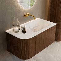 Badmeubel Mondiaz Kurve-Dlux | 85 cm | Meubelkleur Walnut | Wastafelkleur Frappe | Solid surface | Rechts spoelbak | Zonder kraangat(en) Badmeubel Mondiaz Kurve-Dlux | 85 cm | Meubelkleur Walnut | Wastafelkleur Frappe | Solid surface | Rechts spoelbak | Zonder kraangat(en)