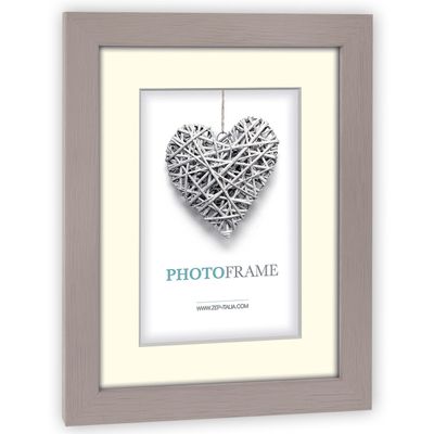 Houten fotolijst beige geschikt voor een foto van 9 x 13 cm of 13 x 18 cm