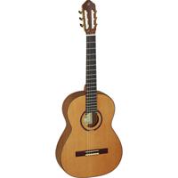 Ortega M4CS all-solid klassieke gitaar met koffer