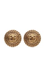 CHANEL Pre-Owned boucles d'oreilles en plaqué or à logo CC (1994)