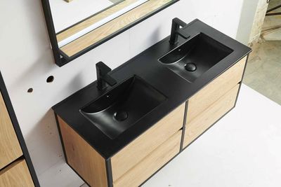 B-Stone Wood badkamermeubel 120cm met vier lades eiken met zwarte keramische wastafel B-Stone Wood badkamermeubel 120cm met vier lades eiken met zwarte keramische wastafel