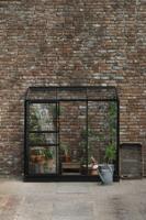 Royal Well muurkas Emma 2 met veiligheidsglas en fundering - zwart - tuinkas