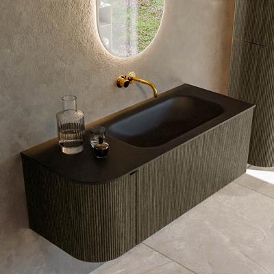 Badmeubel Mondiaz Kurve | 115 cm cm | Meubelkleur Shadow | Wastafelkleur Urban | Solid surface | Wasbak rechter zijde spoelbak | Zonder kraangat(en)