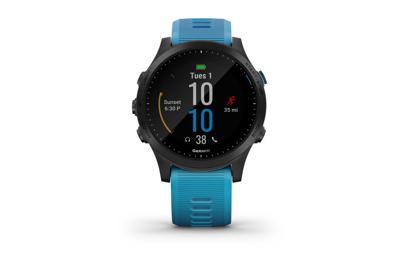 Garmin Forerunner 945 GPS Sporthorloge Triatlonpakket - Blauw Garmin Forerunner 945 GPS Sporthorloge Triatlonpakket - Blauw