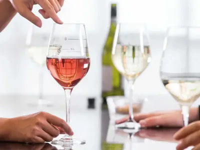 Muzikaal Wijnglas Muzikaal Wijnglas