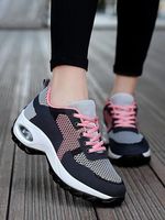 Flyweave Lightweight Breathable Air Cushion Sneakers