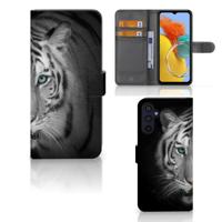 Samsung Galaxy M14 | Telefoonhoesje | Met pasjeshouder | Tijger