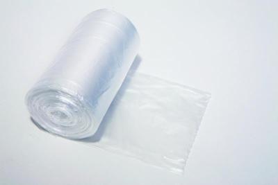 Vuilniszak HDPE, 10 micron, ft 44 x 48 cm, transparant, rol van 50 stuks