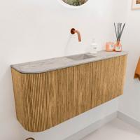 Toiletmeubel Mondiaz Joya Dlux | 103.2 cm | Meubelkleur Oak | Faye wastafel Glace Wasbak Midden | Zonder kraangat(en) Toiletmeubel Mondiaz Joya Dlux | 103.2 cm | Meubelkleur Oak | Faye wastafel Glace Wasbak Midden | Zonder kraangat(en)