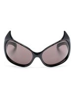 Balenciaga Eyewear lunettes de soleil Gotham à monture papillon - Noir