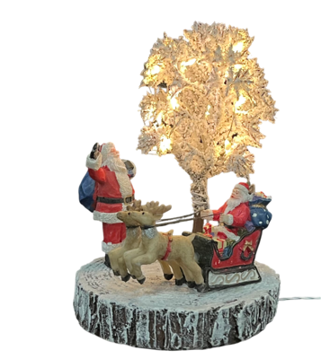 Kerstmannen, Rendieren & Verlichte Boom - Oosterik home