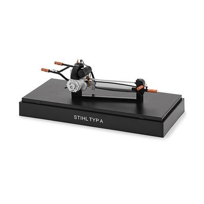 Stihl Model A Historische Kettinzaag | Verzamelmodel 1:12 - 4640350200
