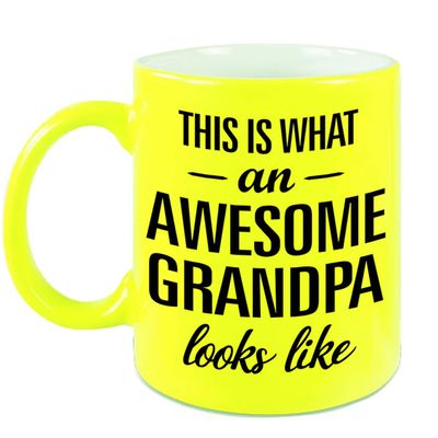 Awesome grandpa / opa fluor gele cadeau mok / verjaardag beker 330 ml - feest mokken Awesome grandpa / opa fluor gele cadeau mok / verjaardag beker 330 ml - feest mokken