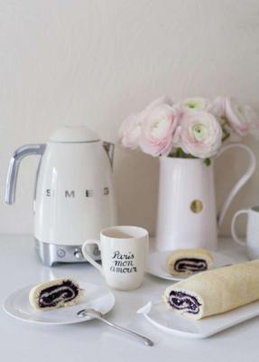 Smeg KLF04CREU waterkoker 1,7 l 2400 W Crème