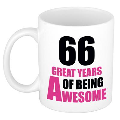 Verjaardag 66 jaar Koffiemok Cadeau - Great years of being awesome - wit/roze - voor dames Verjaardag 66 jaar Koffiemok Cadeau - Great years of being awesome - wit/roze - voor dames