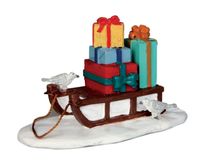 Sled with presents - LEMAX
