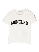 Moncler Enfant t-shirt à logo imprimé - Blanc