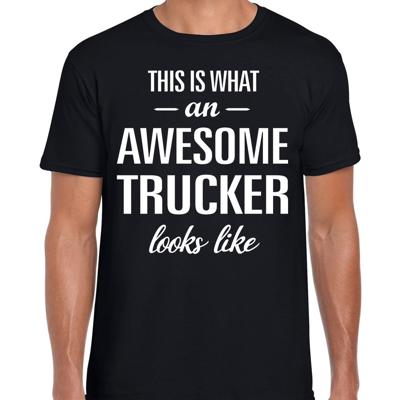 Cadeau T-Shirt heren - Awesome trucker - vrachtwagenchauffeur - zwart