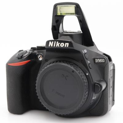 Nikon D5600 body occasion