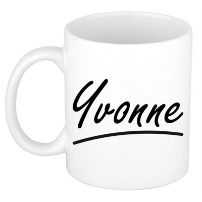 Yvonne Naam koffiemok - beker - met sierlijke letters - wit - 300 ml - Cadeau - Dames Yvonne Naam koffiemok - beker - met sierlijke letters - wit - 300 ml - Cadeau - Dames