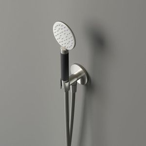 Hotbath Cobber M442 ronde handdouche met wandsteun en uitlaat en doucheslang 150cm zwart chroom hoogglans M442BK