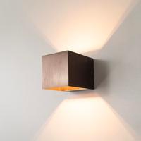 Fornax bronzo by LUSENZ - Kubusvormige up and down wandlamp met een geborstelde bronze coating