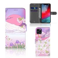 Apple iPhone 11 Pro Max | Telefoonhoesje | Met pasjeshouder | Bird Flying