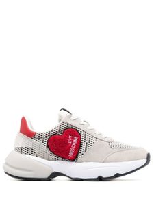 Love Moschino baskets Sporty Running à patch cœur - Blanc