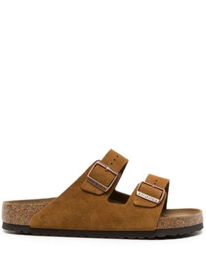 Birkenstock claquettes Arizona en daim - Marron