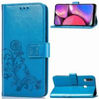 Voor Galaxy A20S vier-blad clasp reliëf gesp mobiele telefoon bescherming lederen draagtas met Lanyard & kaartsleuf & portemonnee & beugel functie (b