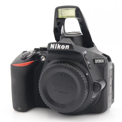 Nikon D5600 body occasion