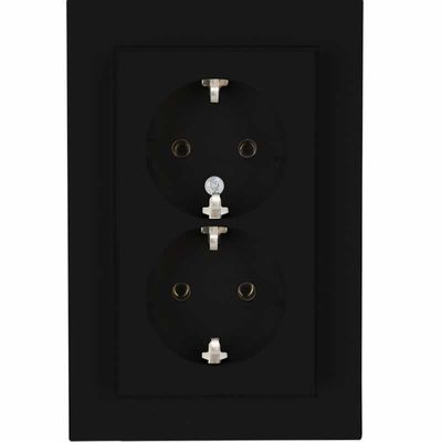 Kopp HK07 dubbel stopcontact mat zwart met randaarde 929550000 voor ronde inbouwdoos
