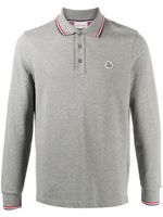 Moncler polo à patch logo - Gris