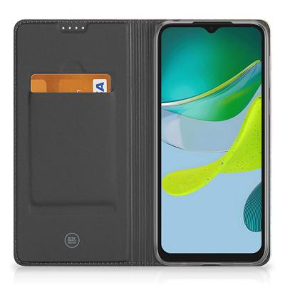 Stand Case voor Motorola Moto E13 4G Regenboog