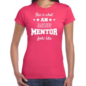 Cadeau t-shirt voor dames - awesome mentor - roze - docent/lerares/schooljaar bedankje