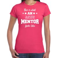 Cadeau t-shirt voor dames - awesome mentor - roze - docent/lerares/schooljaar bedankje 2XL  -