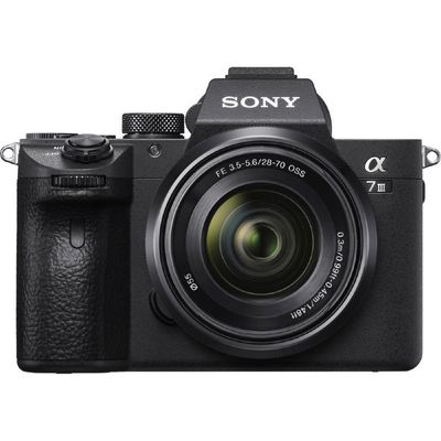 Sony A7 III + FE 28-70mm F/3.5-5.6 OSS