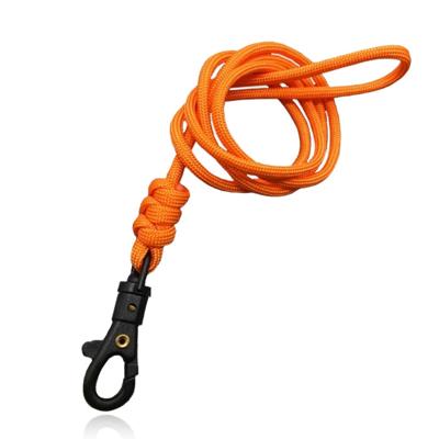 Paracord 50cm met Handige Haak - Orange Black Paracord 50cm met Handige Haak - Orange Black