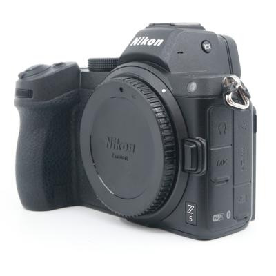 Nikon Z5 body occasion