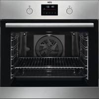 AEG 6000 serie SteamBake Heteluchtoven met stoomondersteuning met pyrolysereiniging BPB355061M