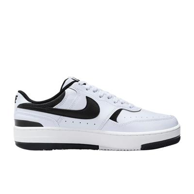 Nike Gamma Force Sneakers Dames 38