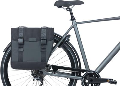 Dubbele fietstas Basil Tour Waterproof XL 35 liter 34 x 14 x 34 cm - zwart